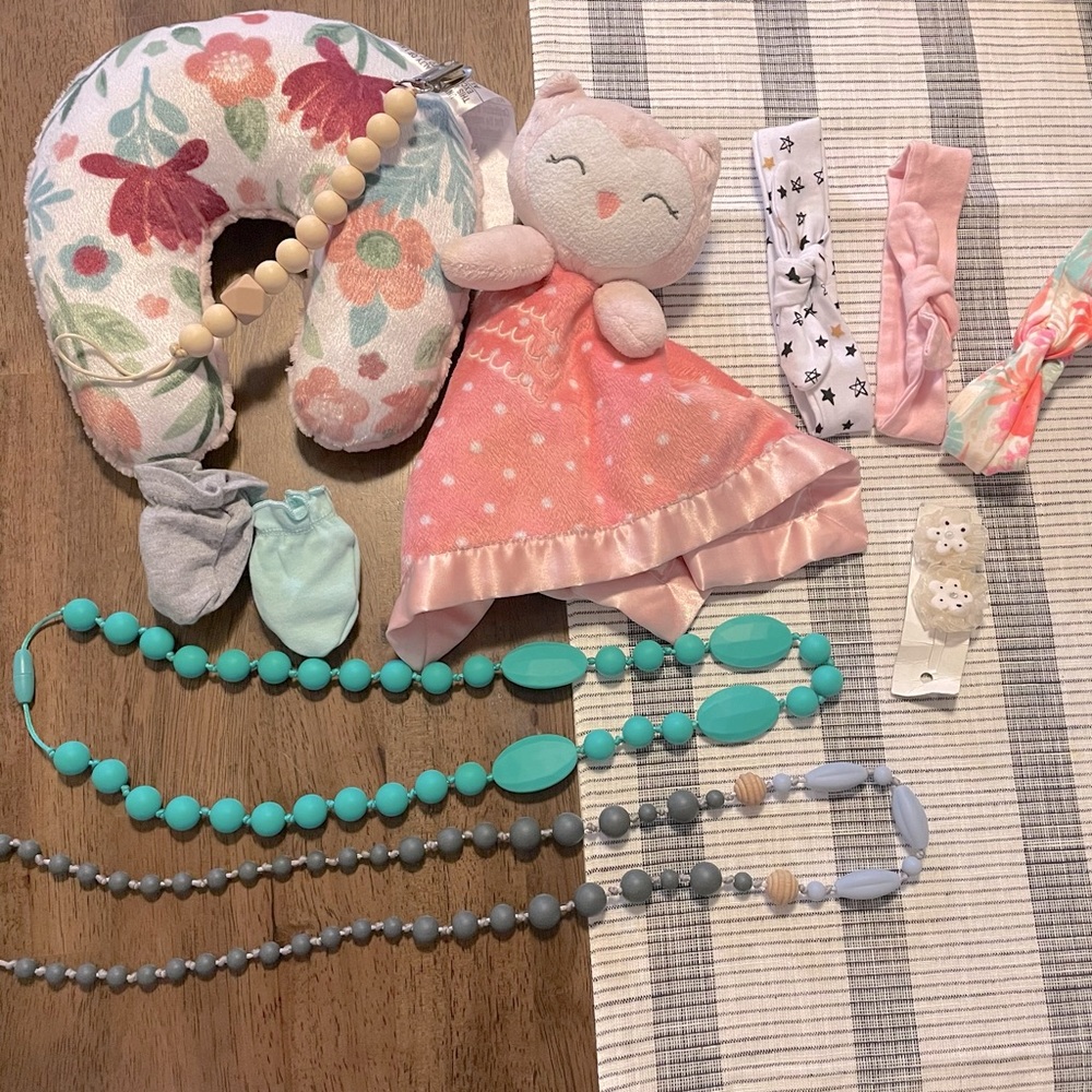 Baby girl accessories